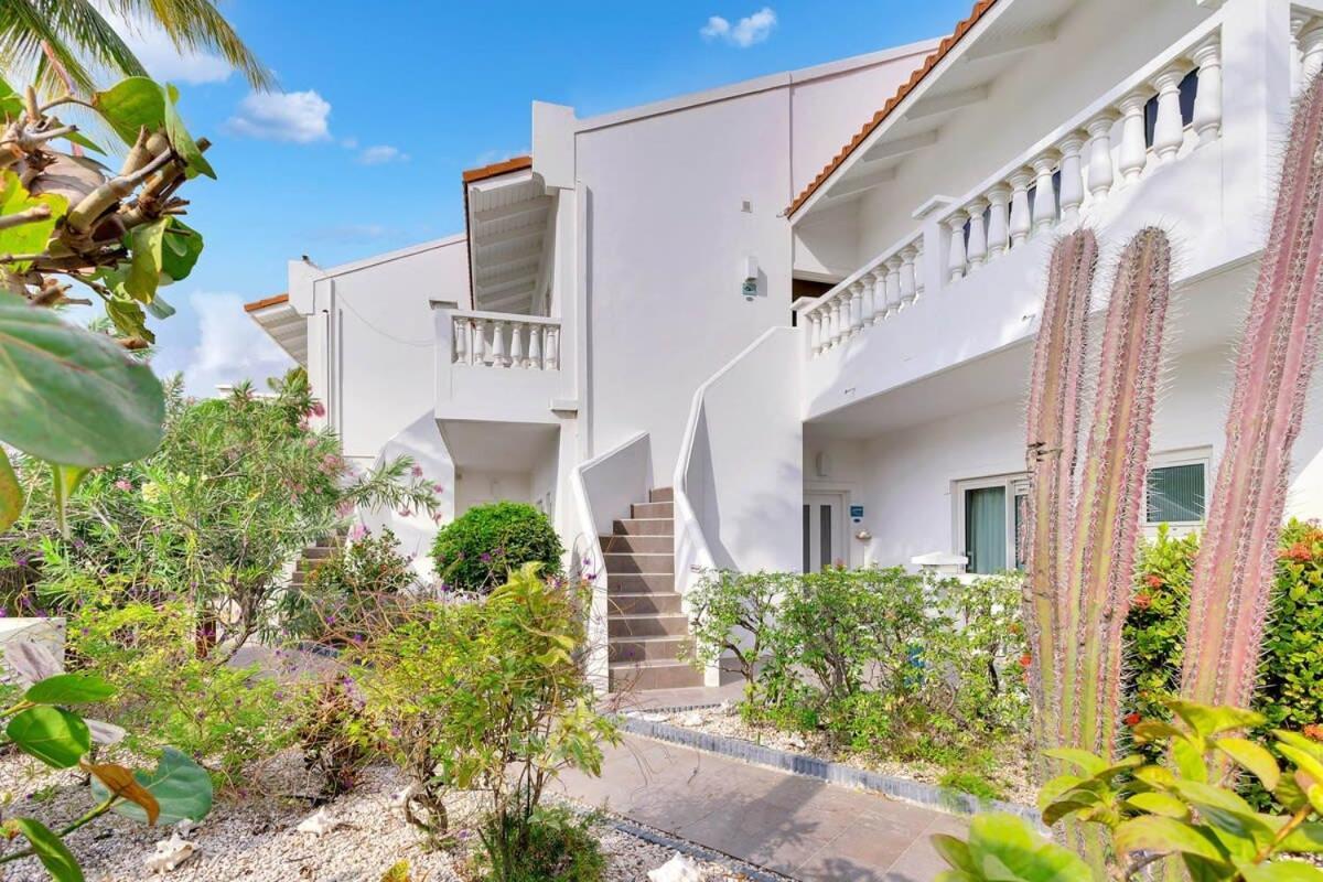 Belmar Oceanfront Apartment 14 Divers Paradise Kralendijk  Luaran gambar